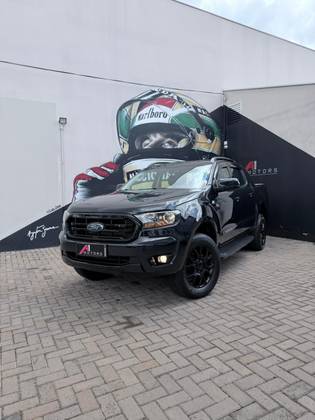 FORD RANGER 2.2 BLACK 4X2 CD 16V DIESEL 4P AUTOMÁTICO